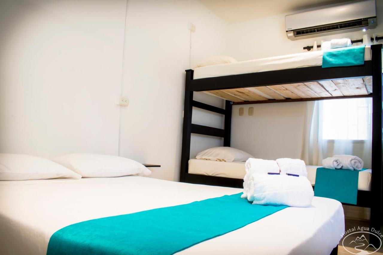 Hotel Agua Dulce سانتا مارتا المظهر الخارجي الصورة