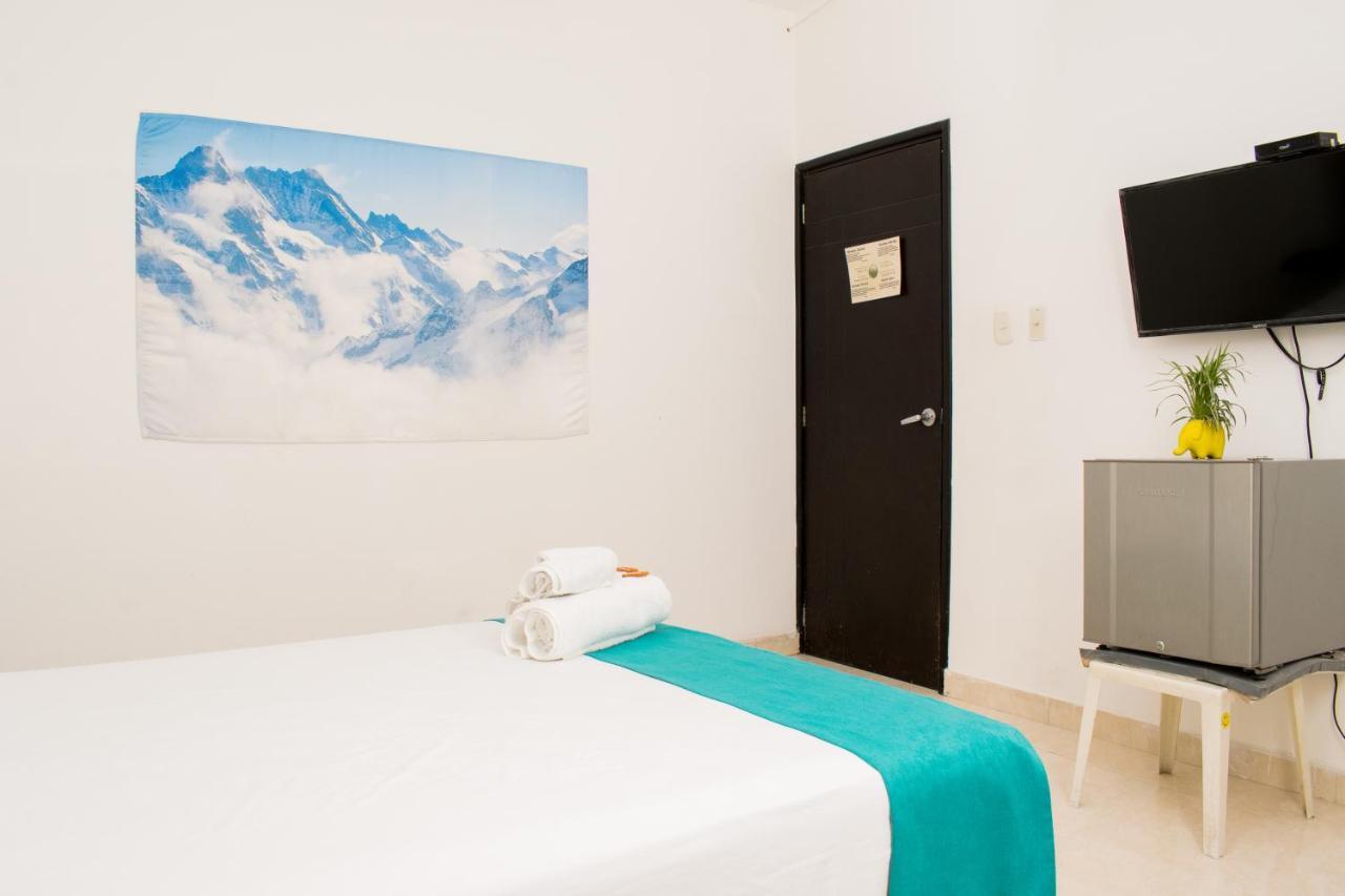 Hotel Agua Dulce سانتا مارتا المظهر الخارجي الصورة